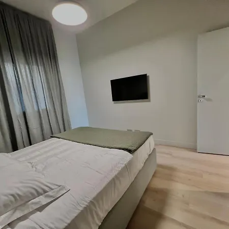 Apartman Viewing The Park, Amazing Decorated Separate Bedroom Nizza